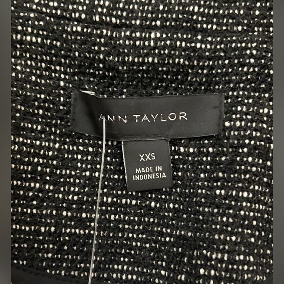 New Ann Taylor Black Tweed Fringe Asymmetrical Zip Moto Jacket Blazer - Picture 8 of 9